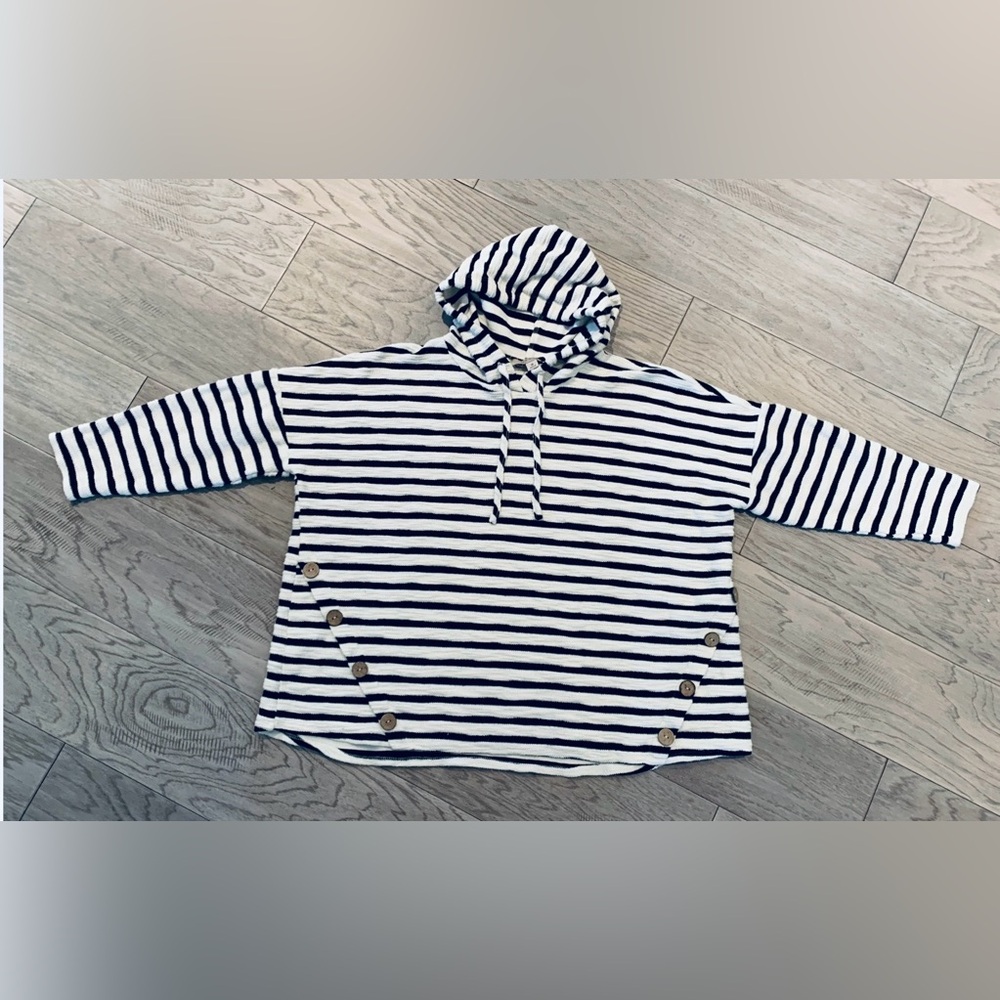 Misia Curvy Striped Navy And White Hoodie
